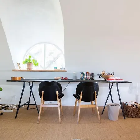 Villa Iben Og Rasmus' Smukke Strataekte Hus *